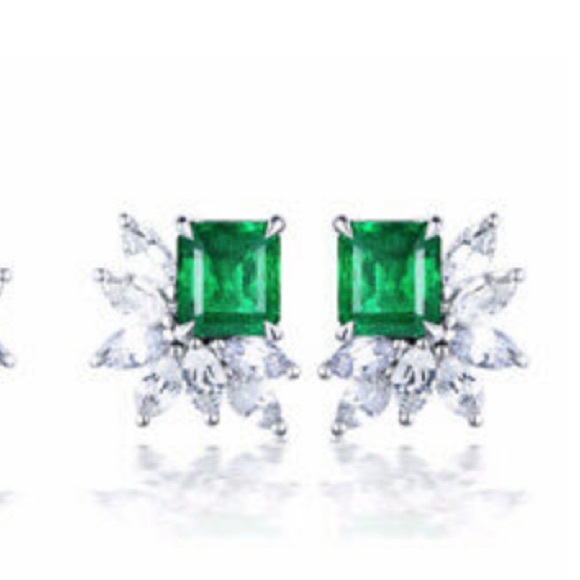 - New Sterling silver Stud Earrings - Picture 4 of 5